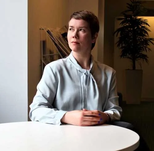 Pakolaisavun asiantuntija Emma Rimpiläinen.